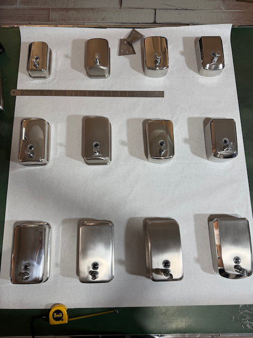 La fábrica de artículos sanitarios para veteranos de Yuyao prepara 8 cajas de exposiciones para la 30.ª edición de KBC 2026.